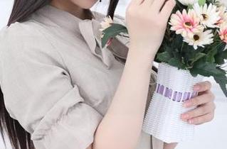 向鹿野希致敬，丝袜OL图集为何让人想要多看几眼？